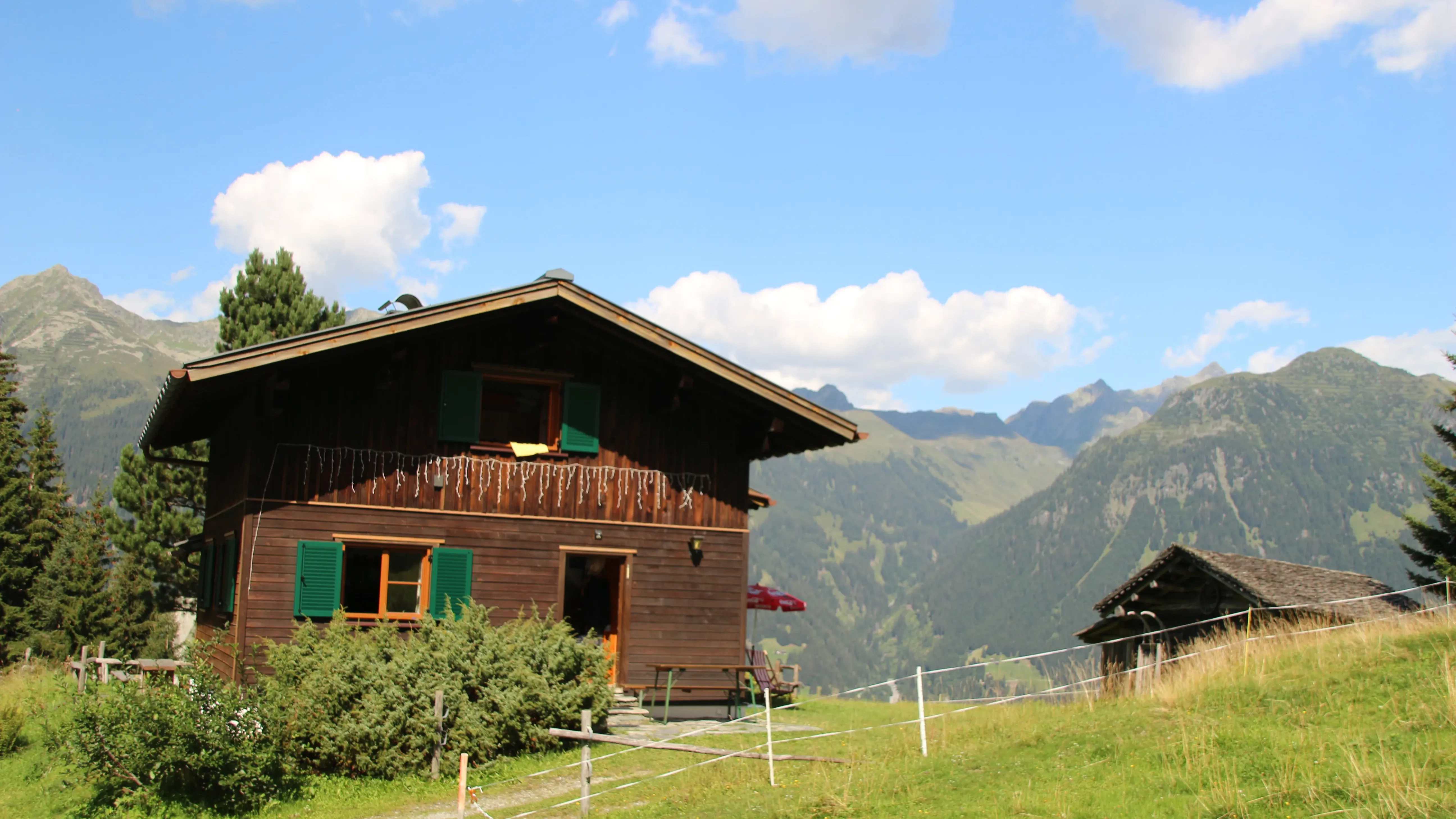 Haus Almrosi, Garfrescha, Ernst Tschofen
