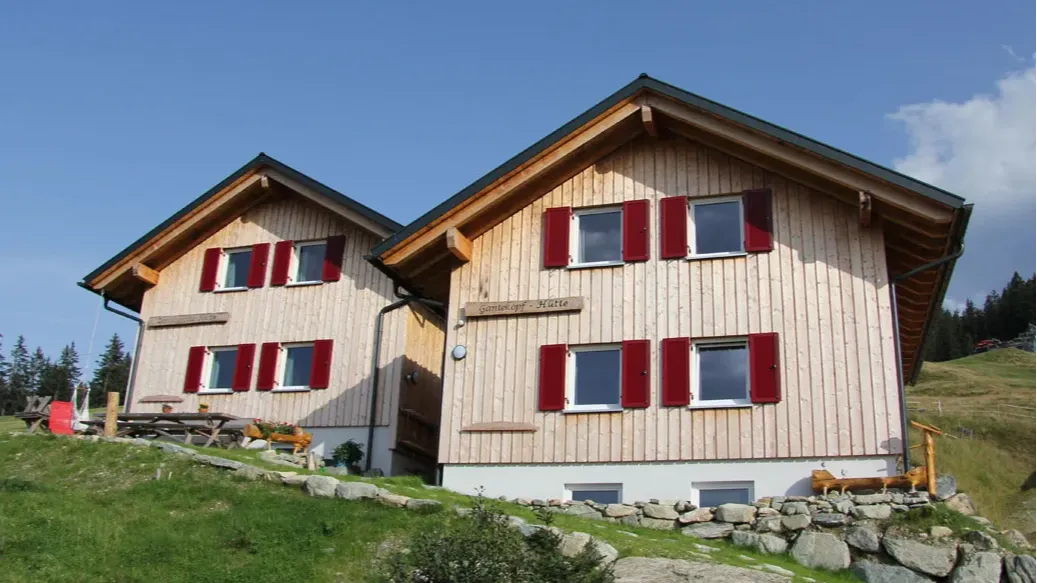 Alpenfrieden Garfrescha, Familie Tschofen