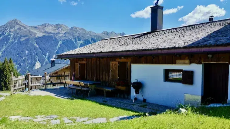 Hütte Alpenfrieden Garfrescha, Familie Tschofen